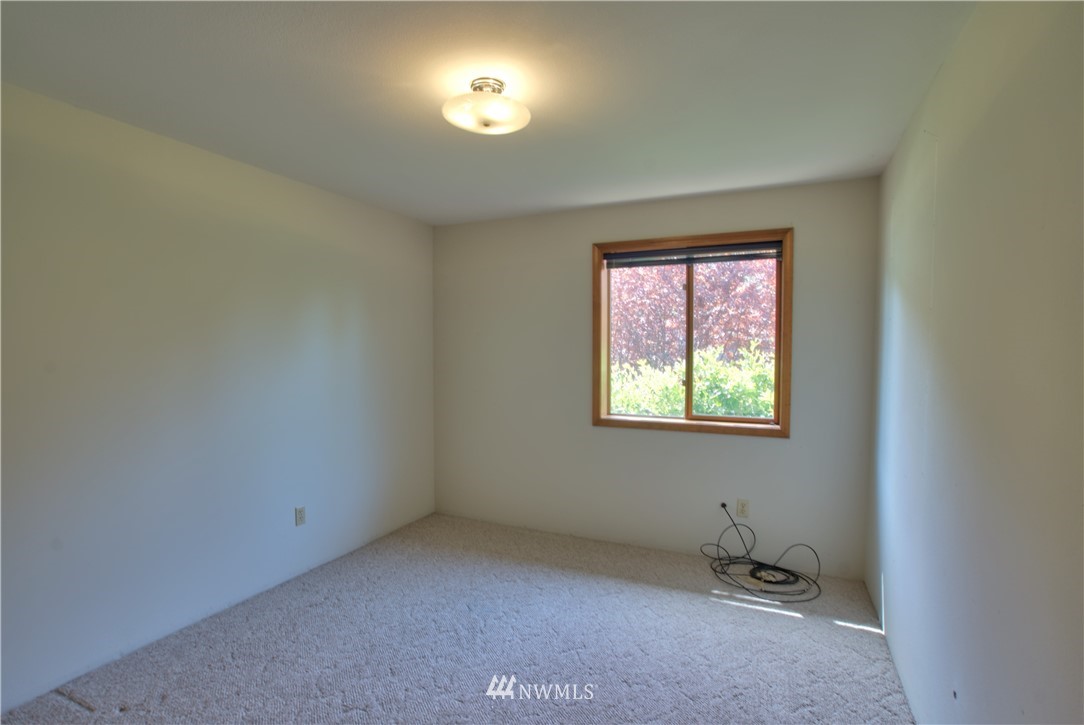 986 Goat Trail Loop Road Mukilteo, WA 98275 - Photo 12 of 25 Gallery Image 12