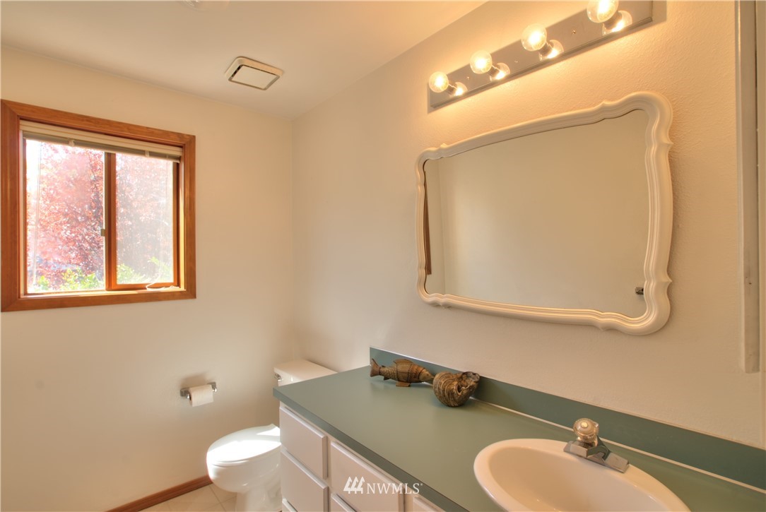 986 Goat Trail Loop Road Mukilteo, WA 98275 - Photo 16 of 25 Gallery Image 16