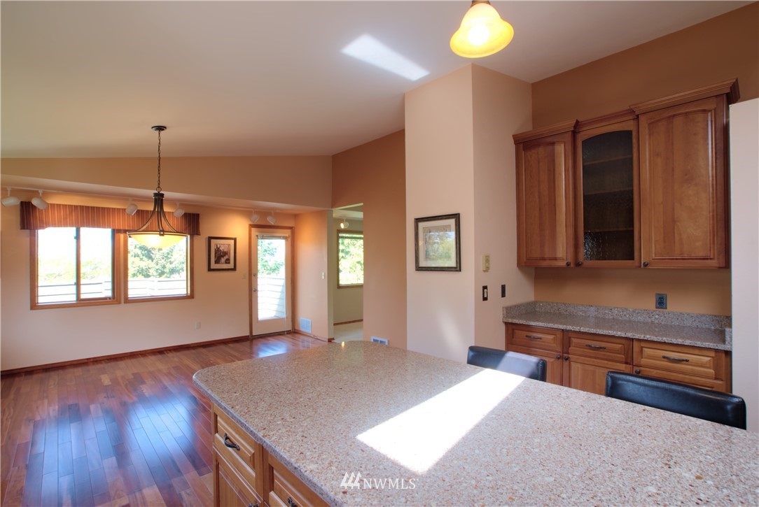 986 Goat Trail Loop Road Mukilteo, WA 98275 - Photo 5 of 25 Gallery Image 5