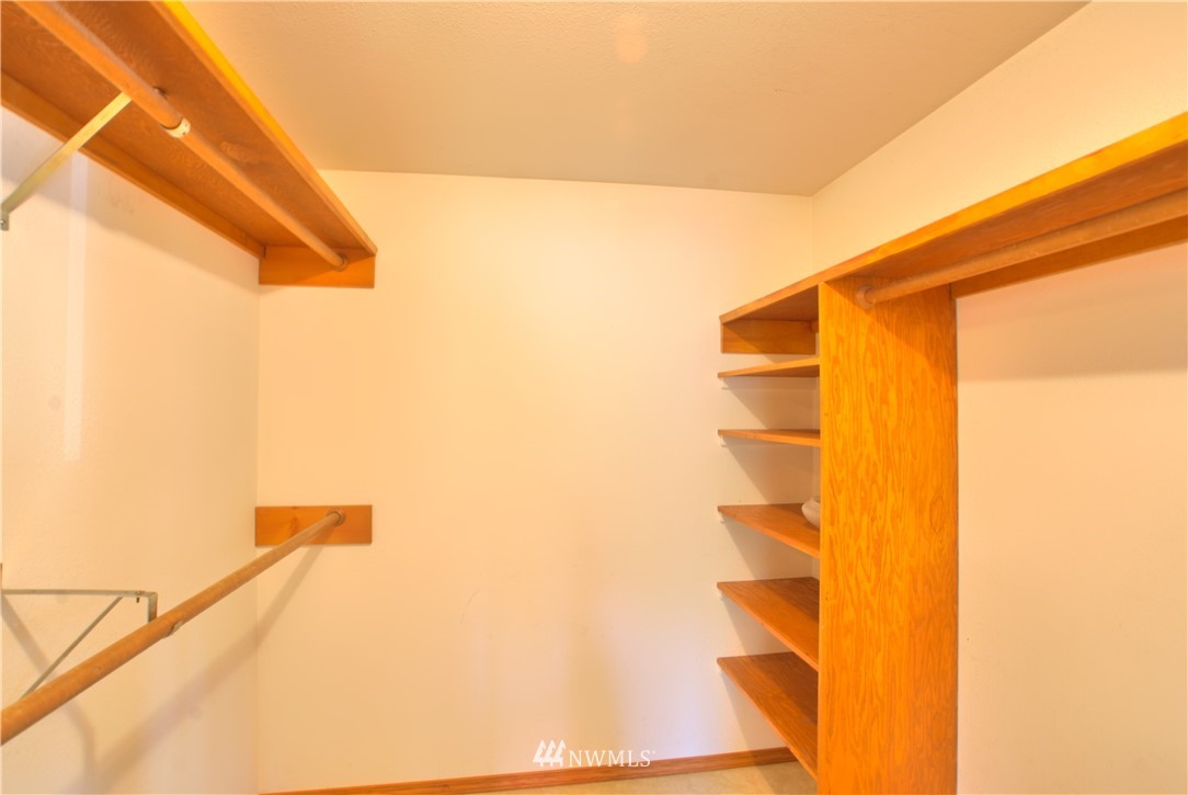 986 Goat Trail Loop Road Mukilteo, WA 98275 - Photo 9 of 25 Gallery Image 9