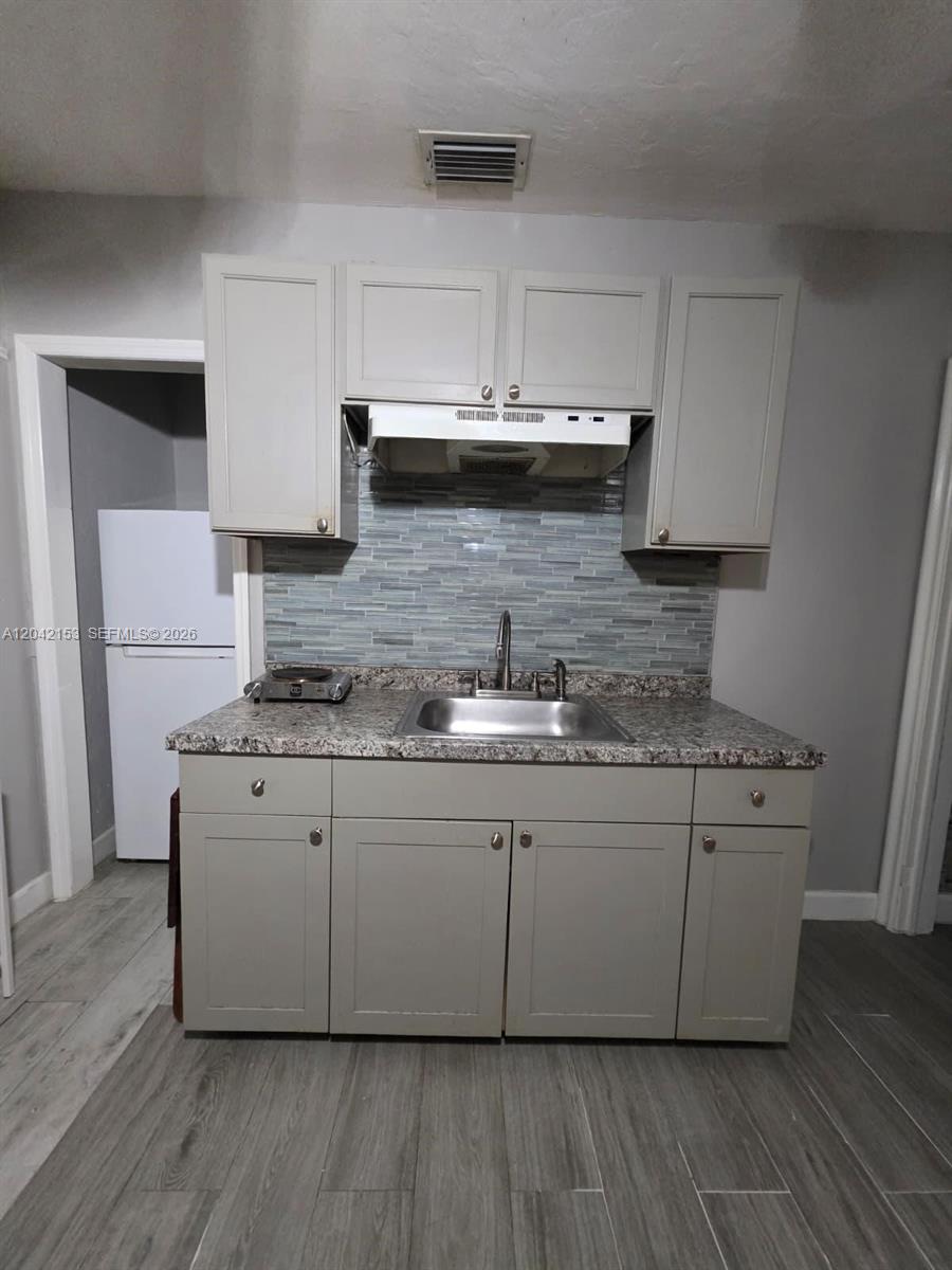 6837 Southwest 39th Terrace, Unit 2 Miami, FL 33155 - Photo 6 of 17