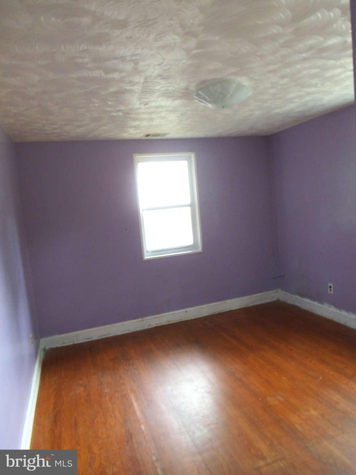 9524 Temple Hill Road Clinton, MD 20735 - Photo 4 of 7 Bedroom