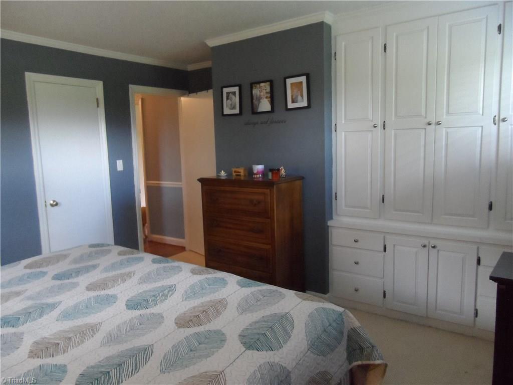 5863 Groometown Road High Point, NC 27263 - Photo 18 of 27 Gallery Image 18