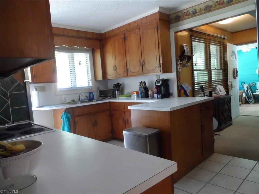 5863 Groometown Road High Point, NC 27263 - Photo 7 of 27 Gallery Image 7