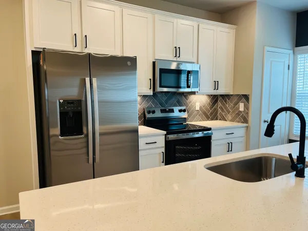 $2,250 | 33 Cobalt Lane, Newnan, GA 30265