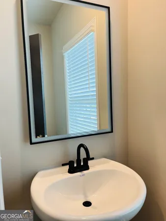 $2,250 | 33 Cobalt Lane, Newnan, GA 30265