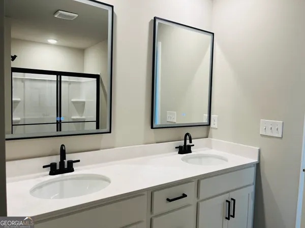 $2,250 | 33 Cobalt Lane, Newnan, GA 30265