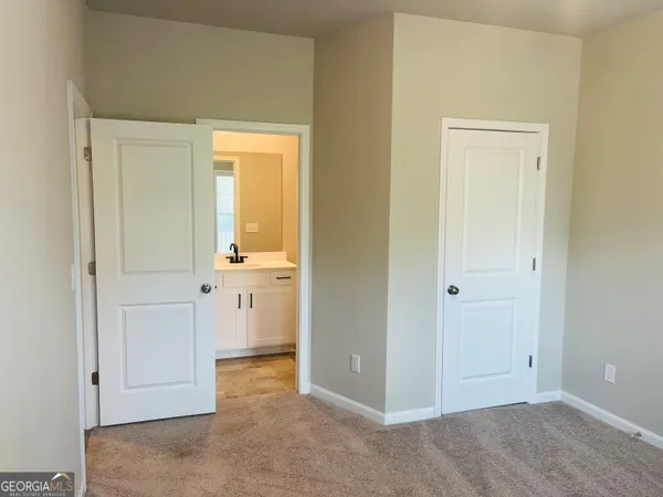 $2,250 | 33 Cobalt Lane, Newnan, GA 30265