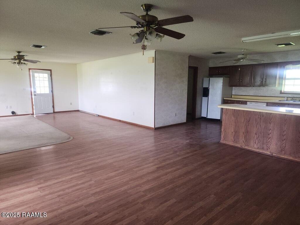 4702 Daspit Road New Iberia, LA 70563 - Photo 7 of 30 20250625_125701