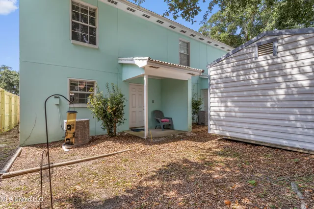 $1,395,000 | 1496 Beach Boulevard, Biloxi, MS 39530