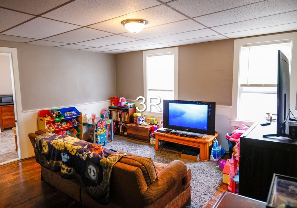 196 County Street Fall River, MA 02723 - Photo 34 of 42 Gallery Image 34