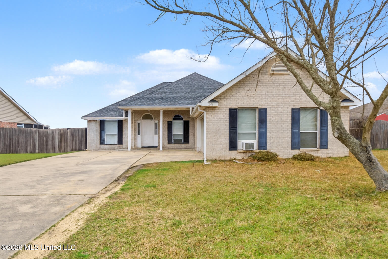 419 Pinecrest Circle Long Beach, MS 39560 - Photo 1 of 27 419 Pinecrest Circle