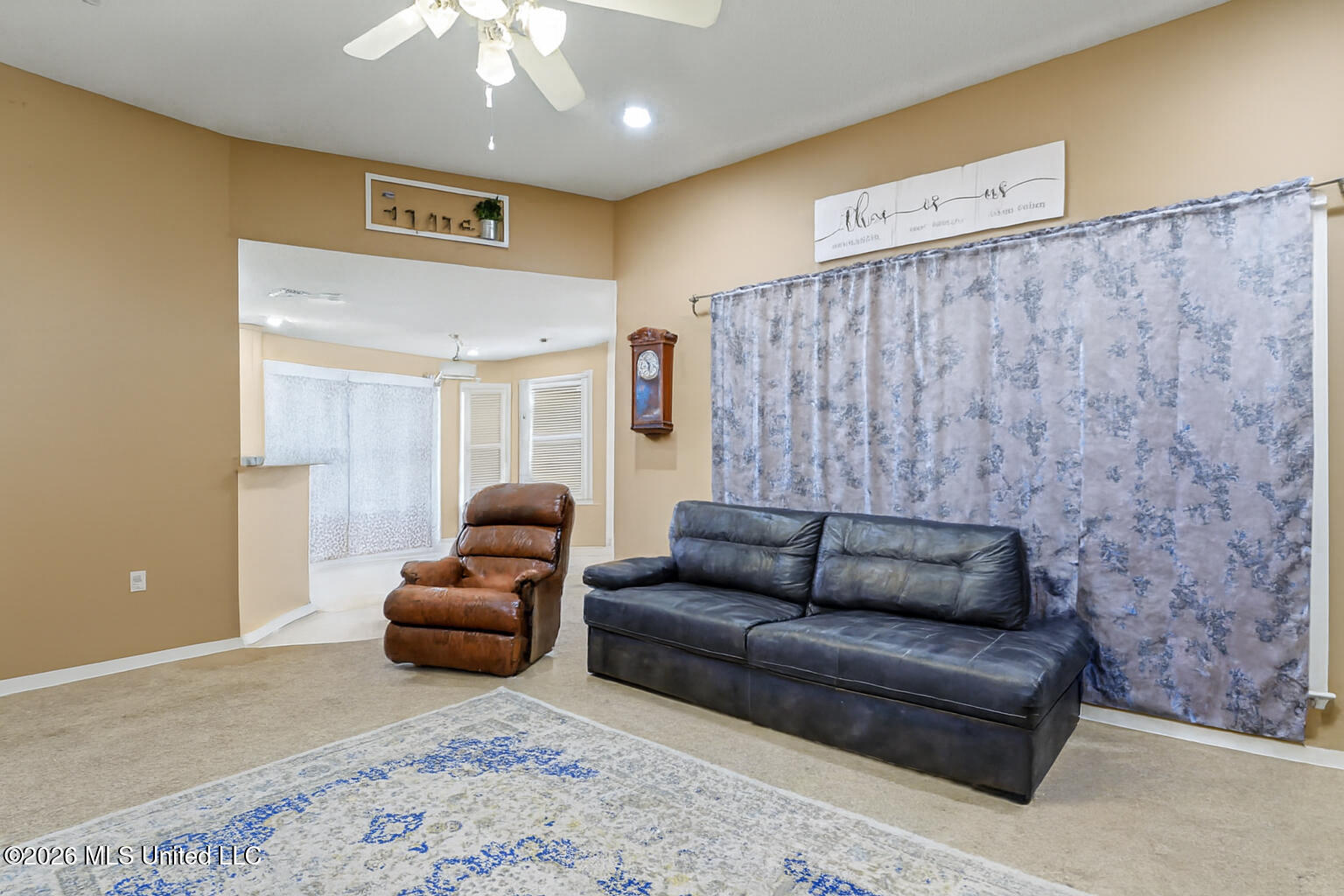 419 Pinecrest Circle Long Beach, MS 39560 - Photo 4 of 27 Living Room 2