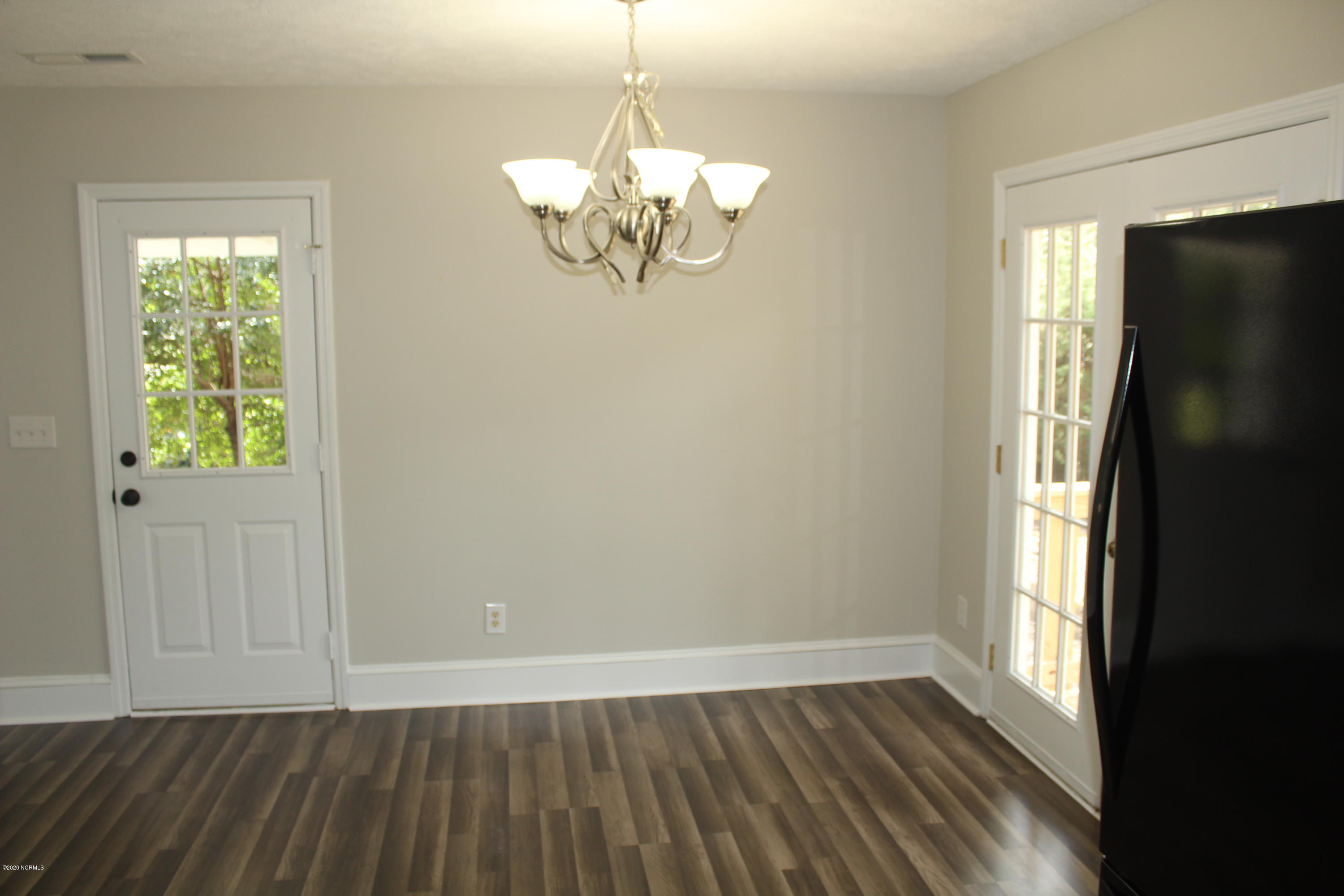 110 Springhill Road Wilmington, NC 28411 - Photo 12 of 20 IMG_3916