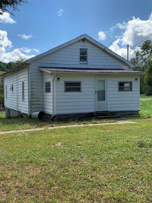 702 Fox Road Sligo, PA 16255 - Photo 1 of 19