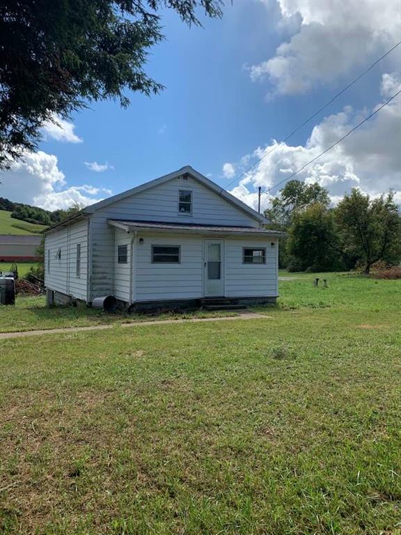 702 Fox Road Sligo, PA 16255 - Photo 2 of 19