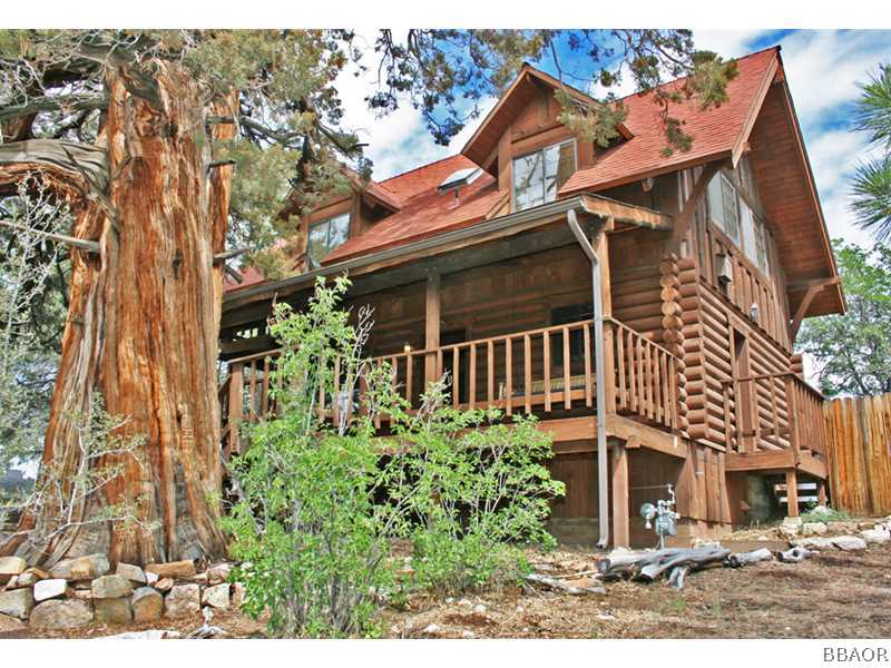 39404 Lodge Road Fawnskin, CA 92333 - Photo 1 of 25 Exterior Front.