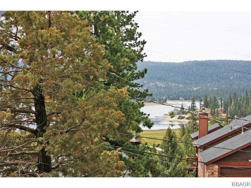 39404 Lodge Road Fawnskin, CA 92333 - Photo 4 of 25 View.