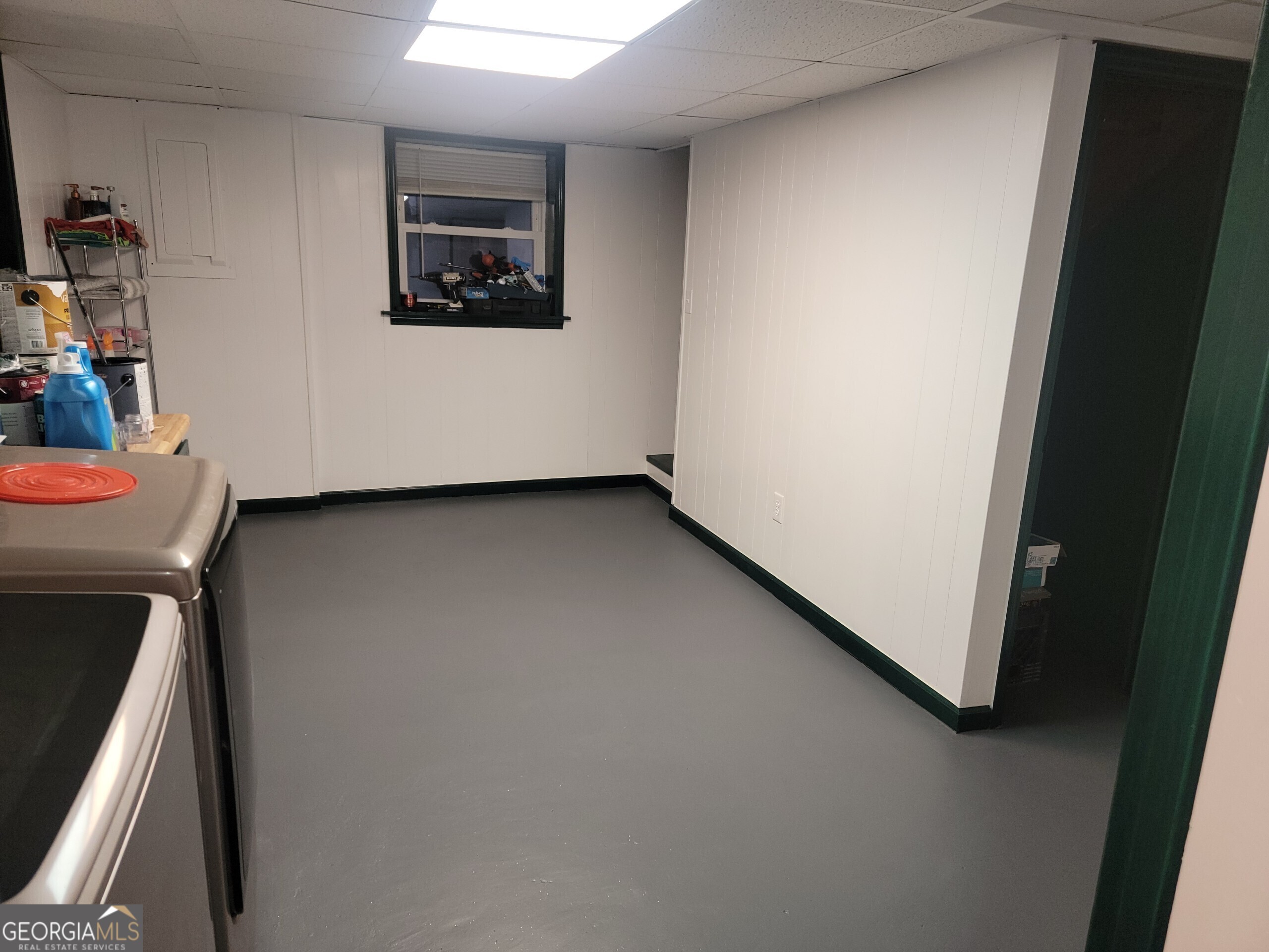 156 Brett Road Cleveland, GA 30528 - Photo 15 of 32 a view of a hallway with workspace