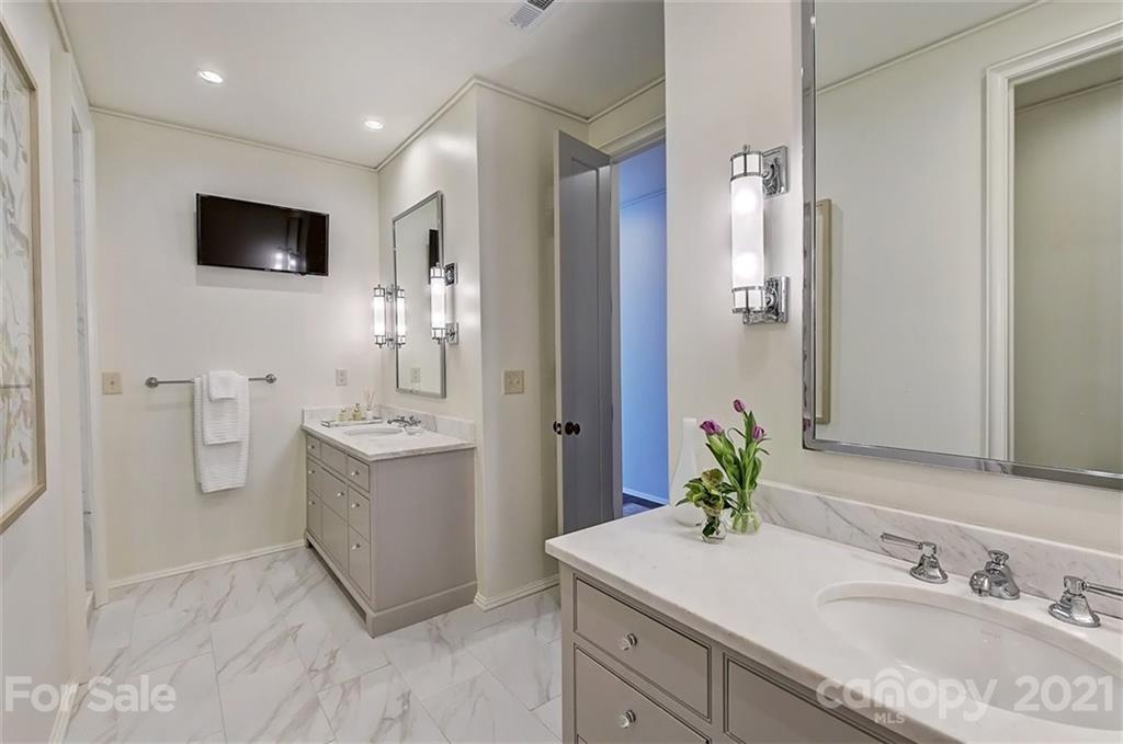1198 Queens Road Charlotte, NC 28207 - Photo 28 of 43 Gallery Image 28