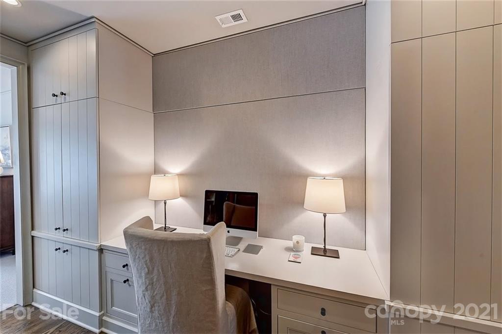 1198 Queens Road Charlotte, NC 28207 - Photo 34 of 43 Gallery Image 34