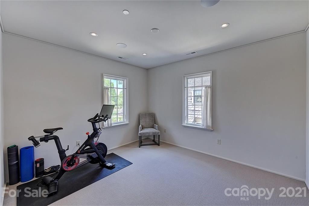 1198 Queens Road Charlotte, NC 28207 - Photo 37 of 43 Gallery Image 37