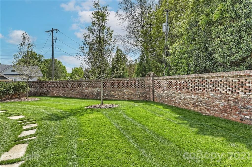 1198 Queens Road Charlotte, NC 28207 - Photo 43 of 43 Gallery Image 43