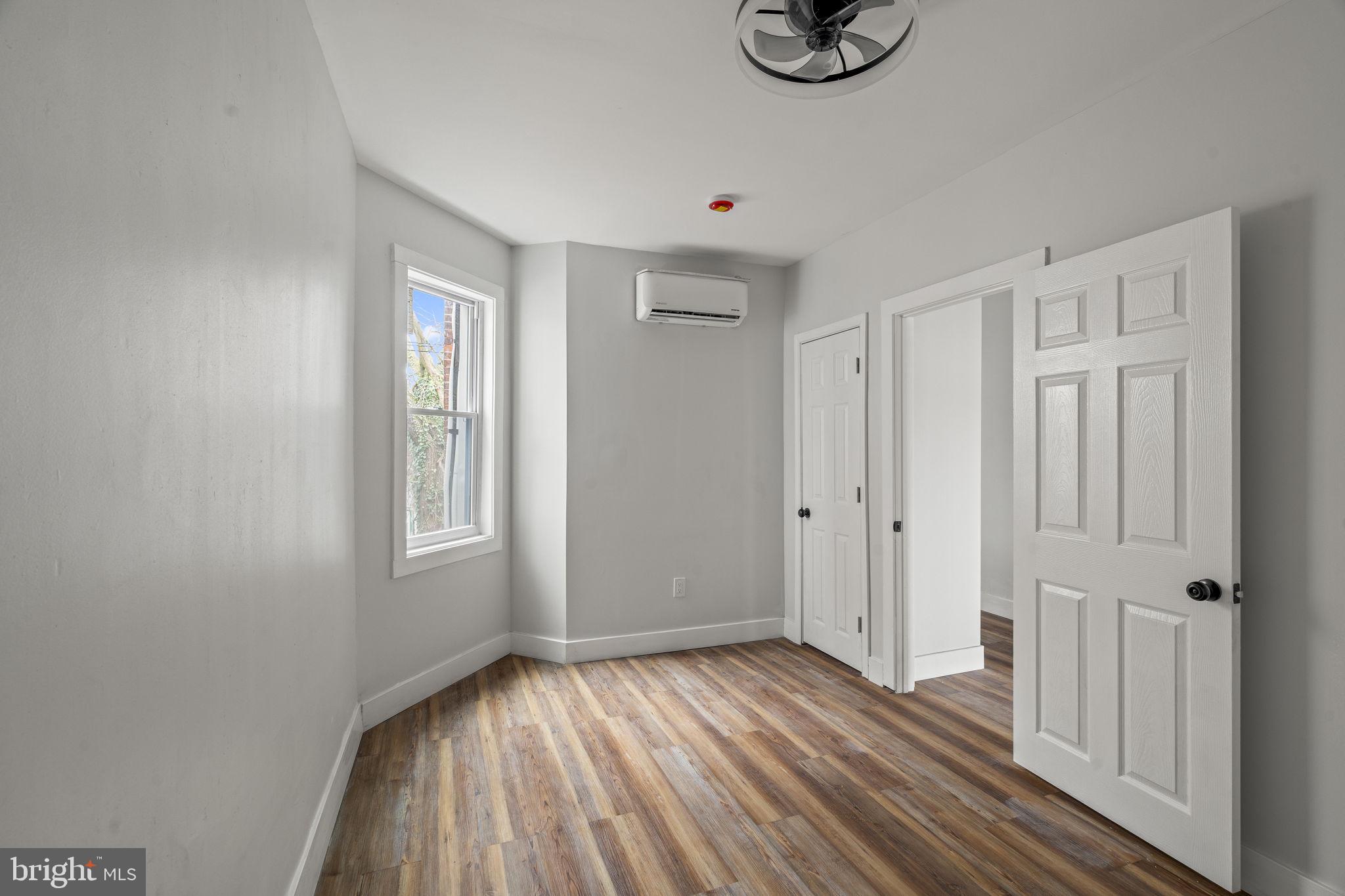 4935 North 8th Street Philadelphia, PA 19120 - Photo 8 of 11