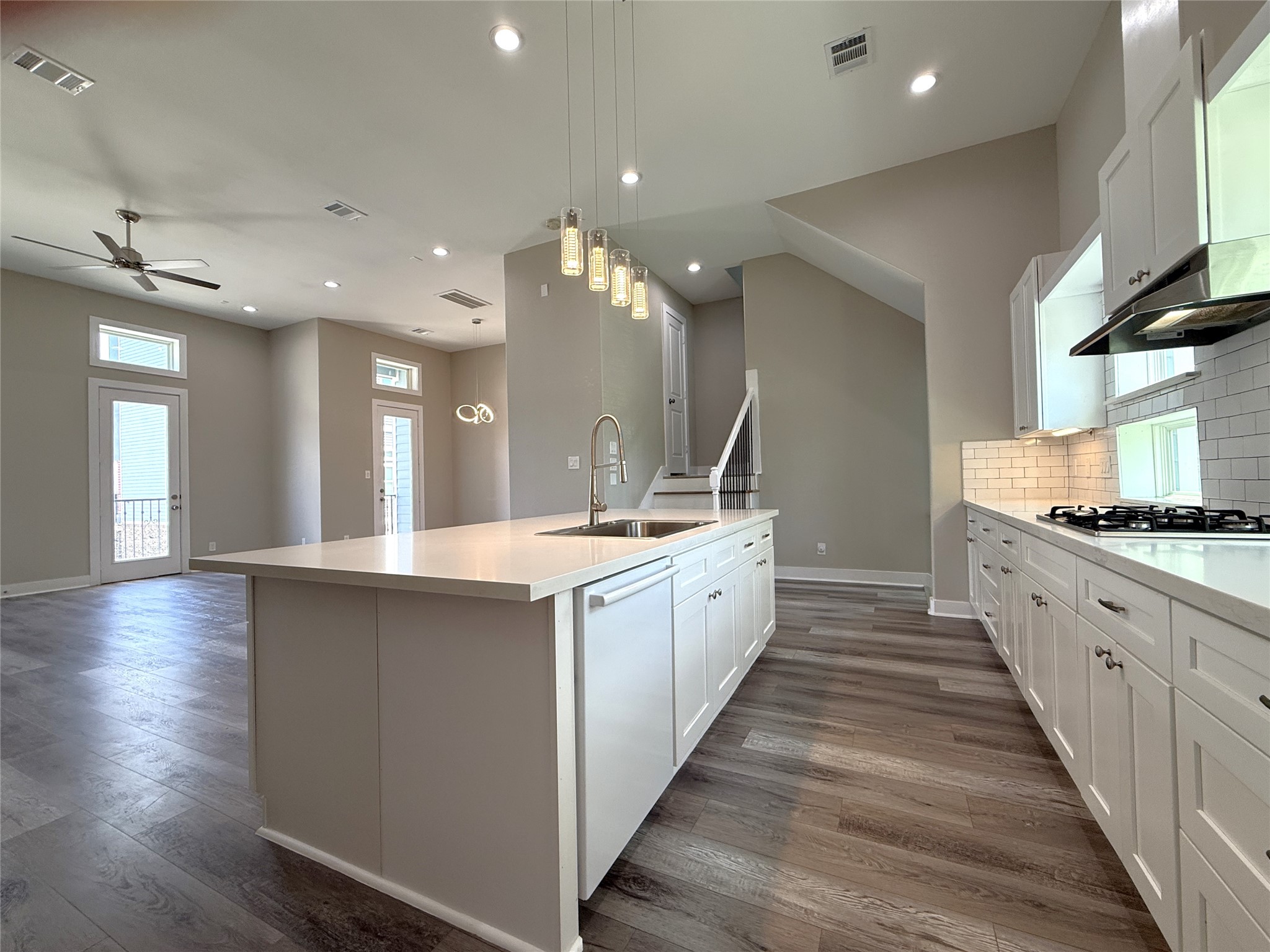 2123 Bidwell Drive Houston, TX 77018 - Photo 12 of 29 a large kitchen with granite countertop a large counter top and sink