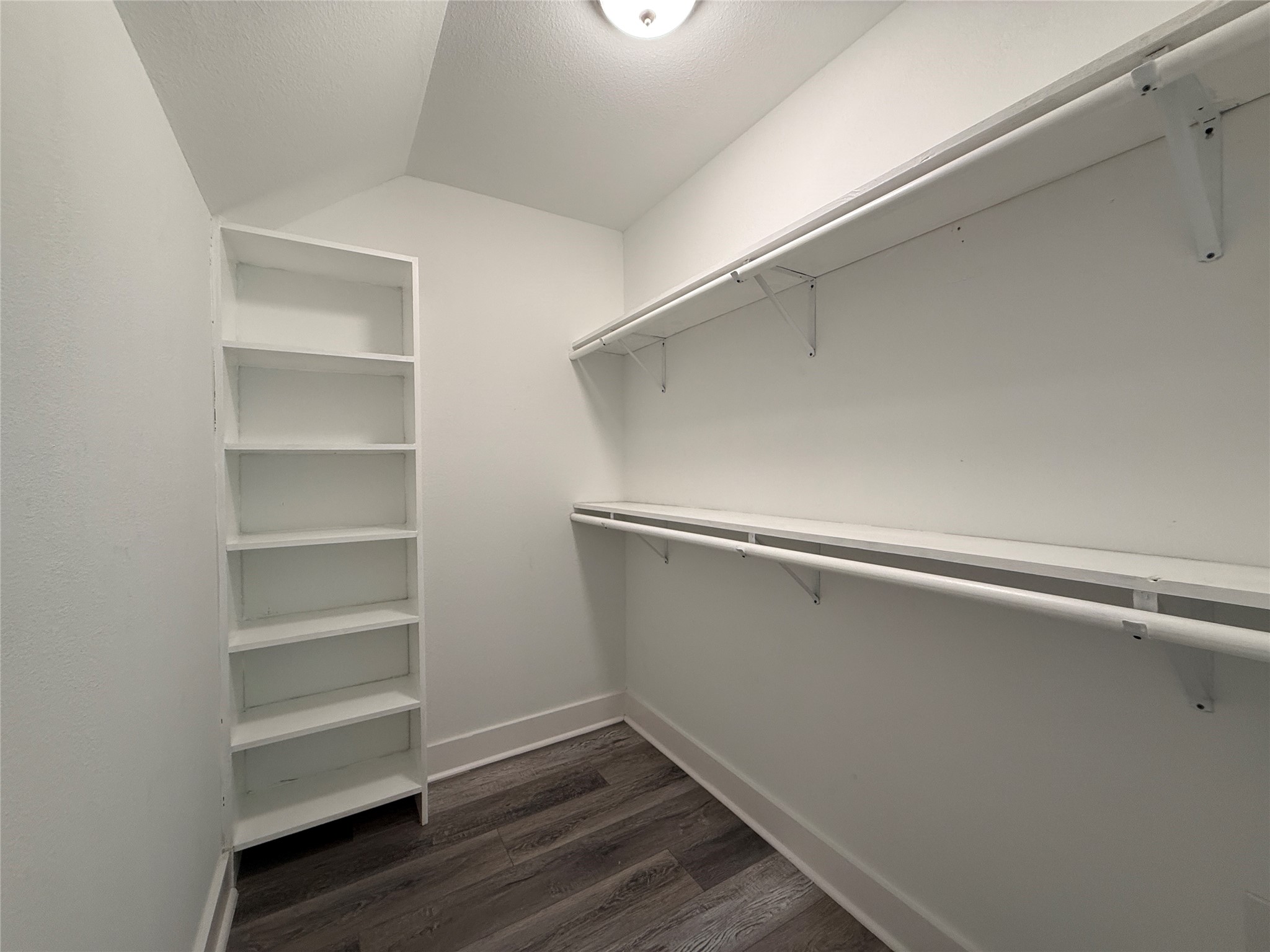 2123 Bidwell Drive Houston, TX 77018 - Photo 7 of 29 a view of an empty walk in closet