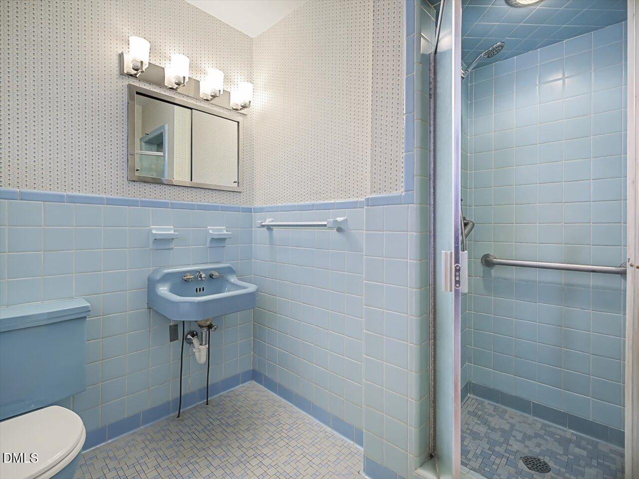 4223 Efland - Cedar Grove Road Hillsborough, NC 27278 - Photo 27 of 75 30-Primary Bathroom