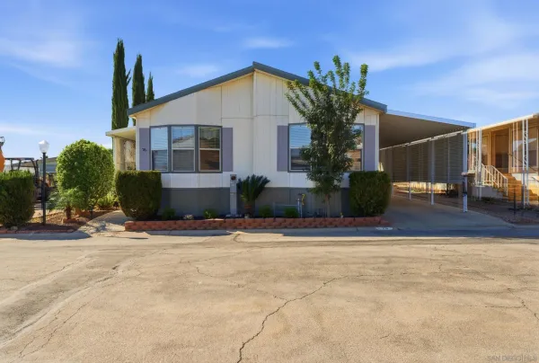 $149,999 | 27701 Murrieta Road, Unit SPC 76, Menifee, CA 92586