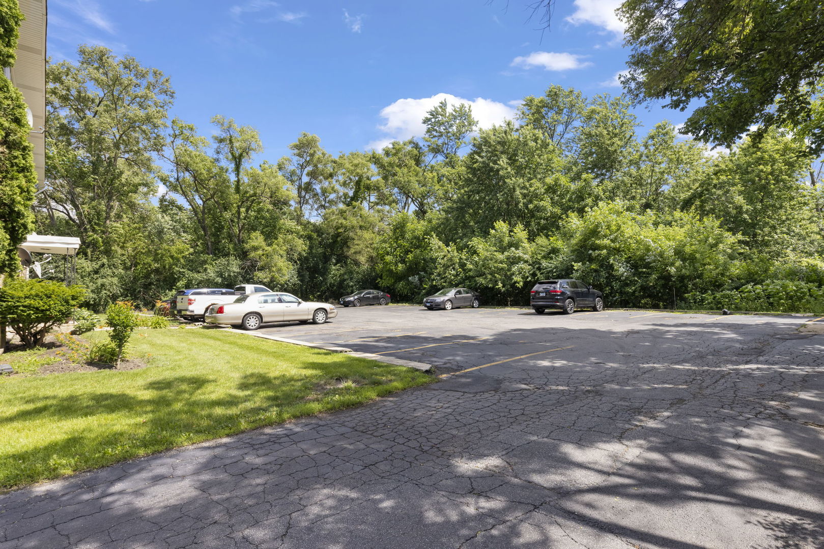 255 East Oak Street, Unit 12 Addison, IL 60101 - Photo 18 of 20