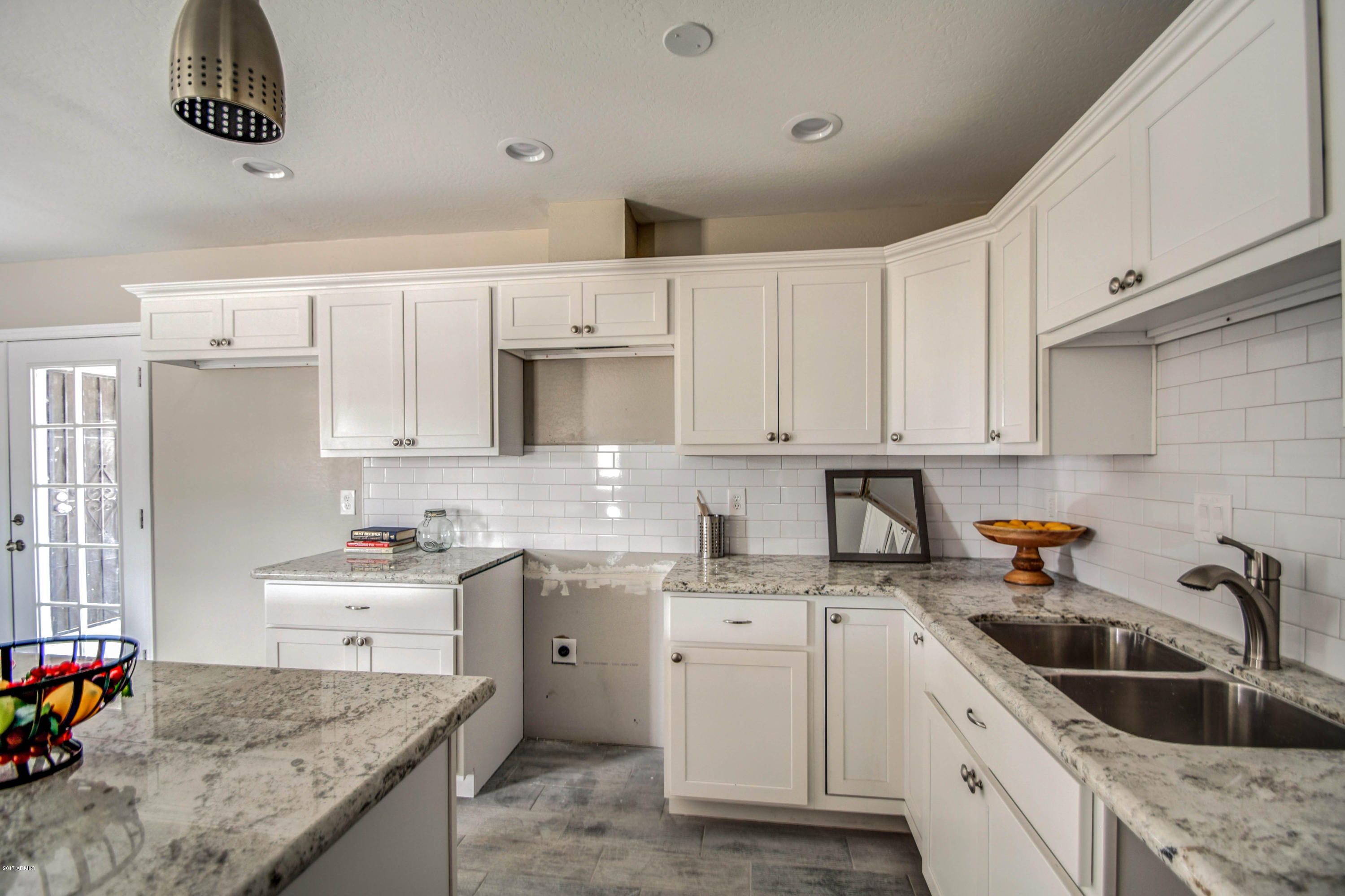 3114 West Wethersfield Road Phoenix, AZ 85029 - Photo 27 of 43 KITCHEN 7