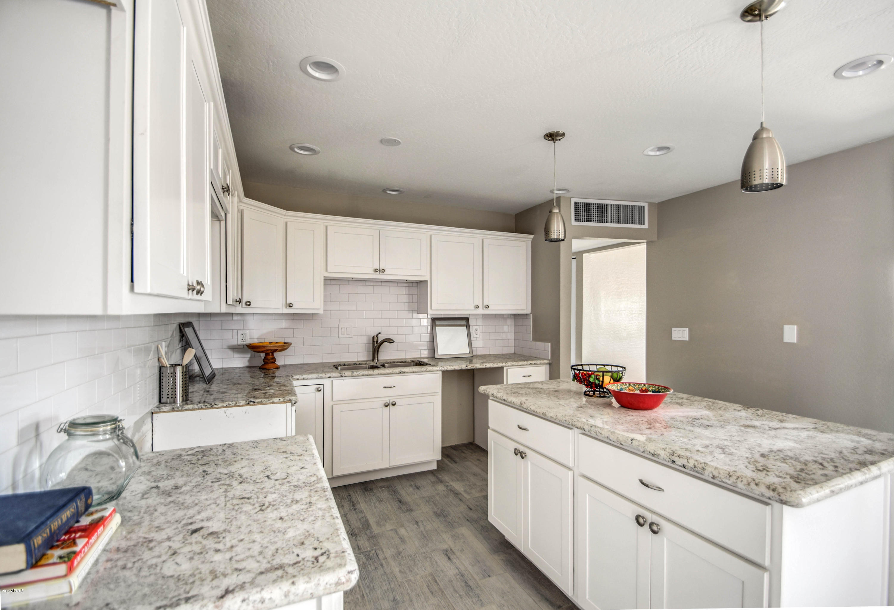 3114 West Wethersfield Road Phoenix, AZ 85029 - Photo 29 of 43 KITCHEN 9