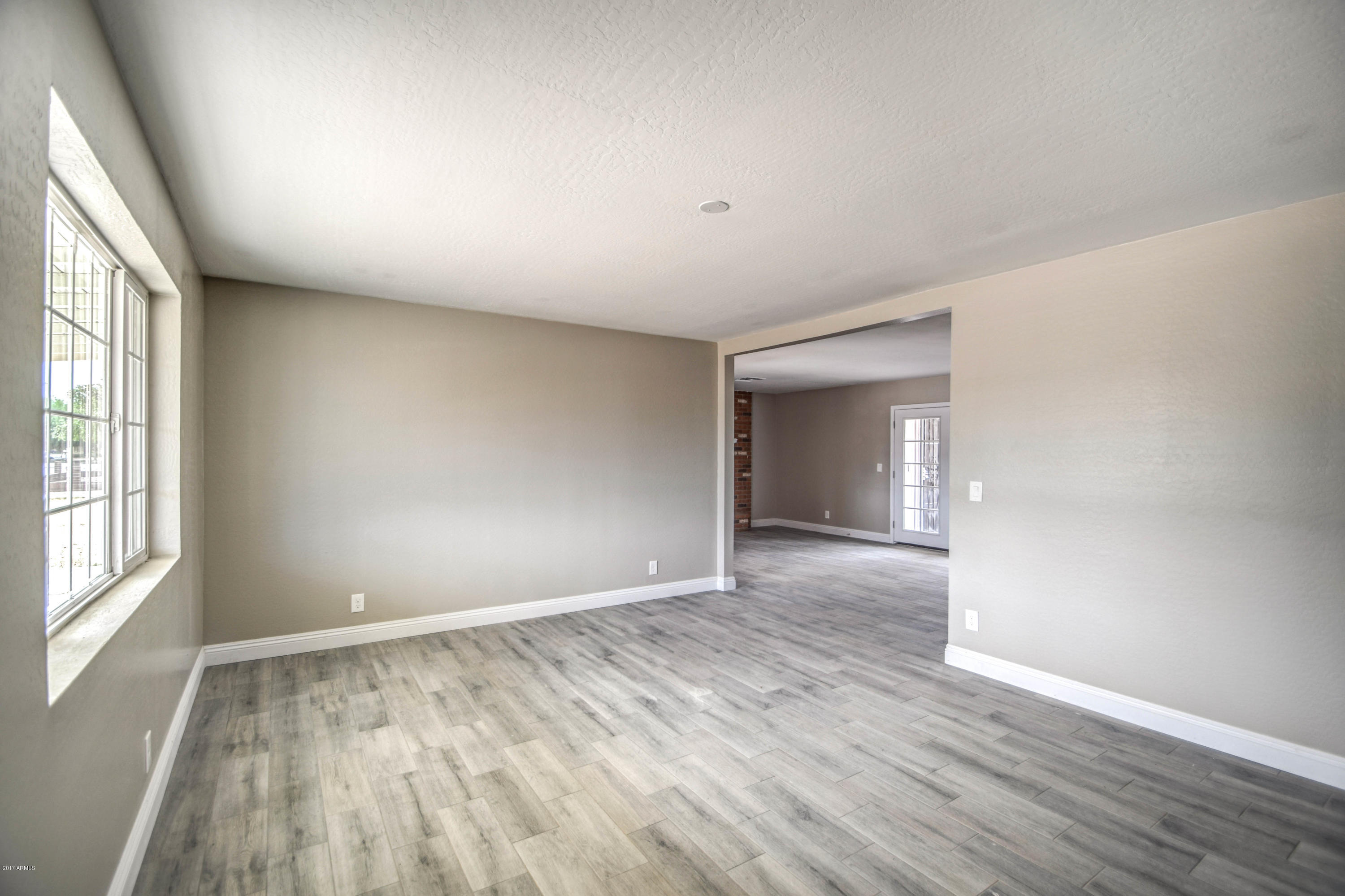 3114 West Wethersfield Road Phoenix, AZ 85029 - Photo 30 of 43 LIVING 1