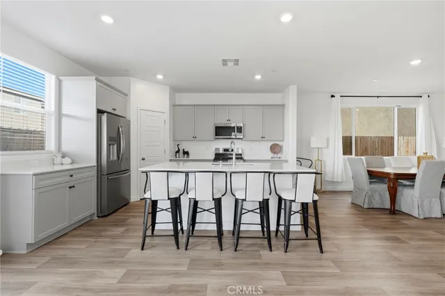 $709,900 | 4225 Hampton, Clovis, CA 93619