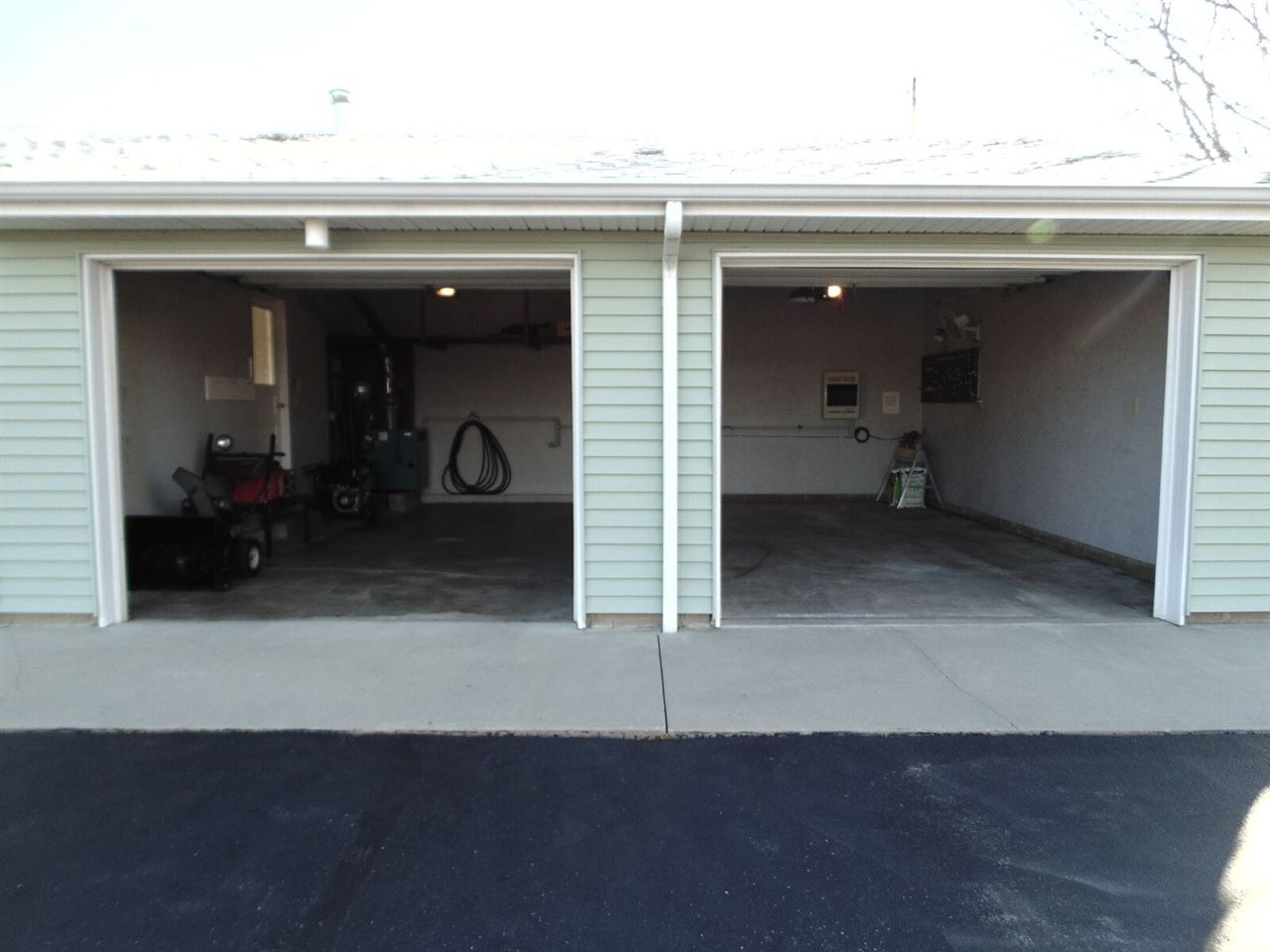 2573 Liberty Road Rochester, IN 46975 - Photo 16 of 22