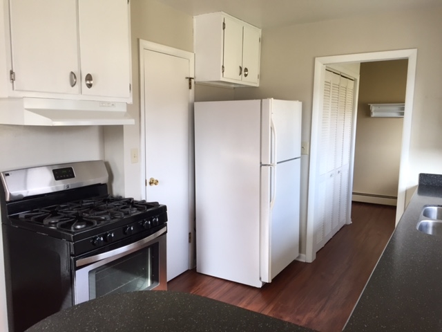 2573 Liberty Road Rochester, IN 46975 - Photo 4 of 22