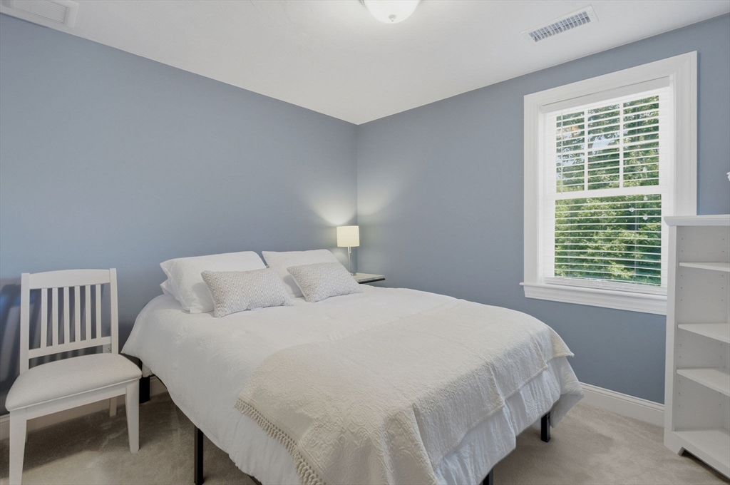161 Broad Street, Unit 2 Hudson, MA 01749 - Photo 15 of 32