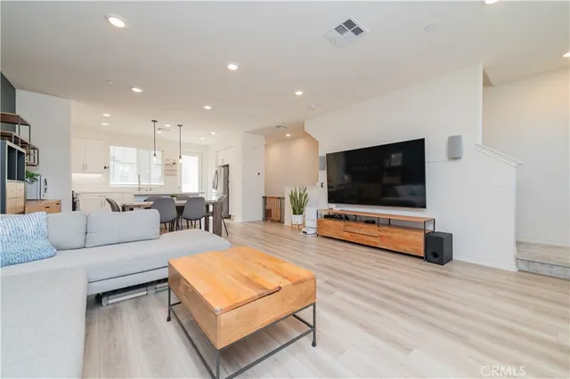 $938,000 | 2425 Villena Way, Placentia, CA 92870