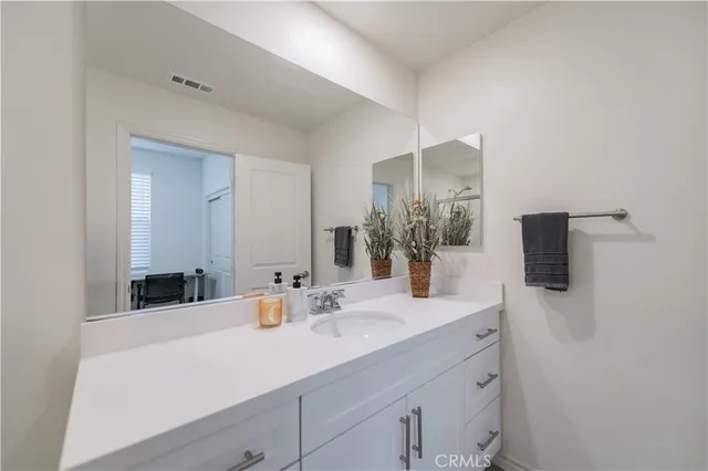 $938,000 | 2425 Villena Way, Placentia, CA 92870