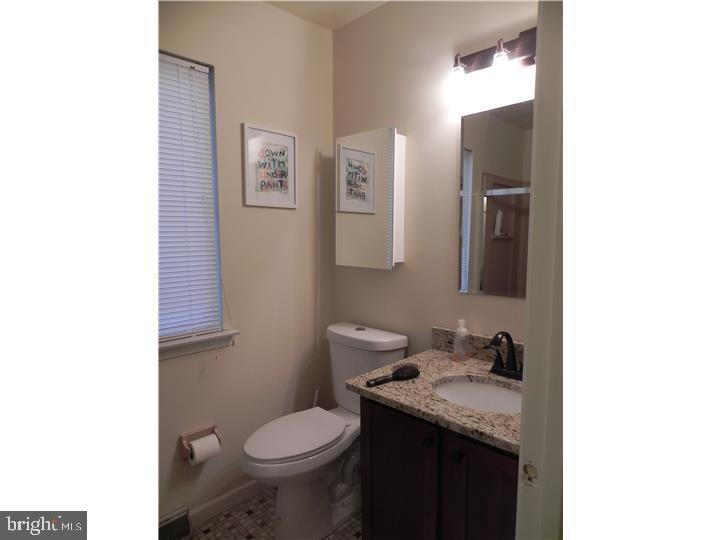 205 Chase Road Chesterbrook, PA 19087 - Photo 15 of 21 Main Bath