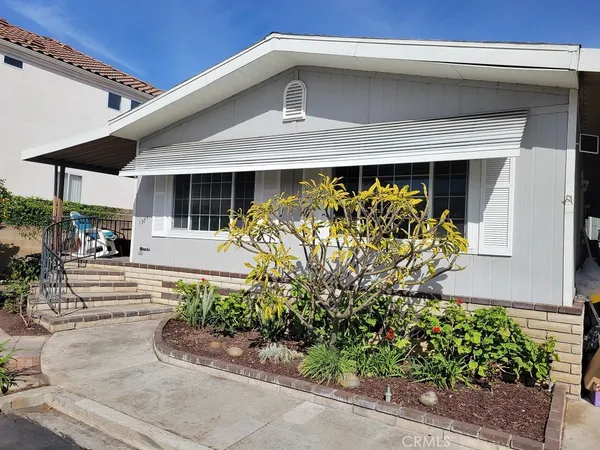 $280,000 | 1381 Harbor Lake Avenue, Unit 32, Brea, CA 92821