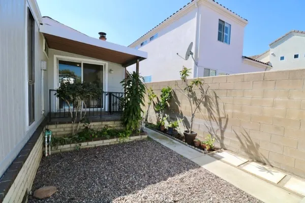 $280,000 | 1381 Harbor Lake Avenue, Unit 32, Brea, CA 92821