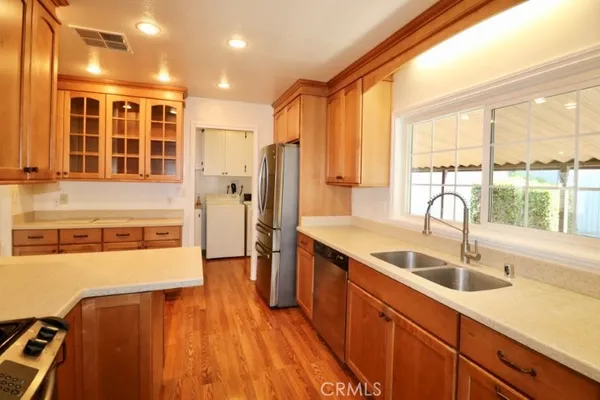 $280,000 | 1381 Harbor Lake Avenue, Unit 32, Brea, CA 92821