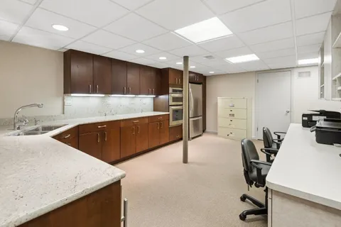 $995,000 | 2445 Vicki Lane, Northbrook, IL 60062