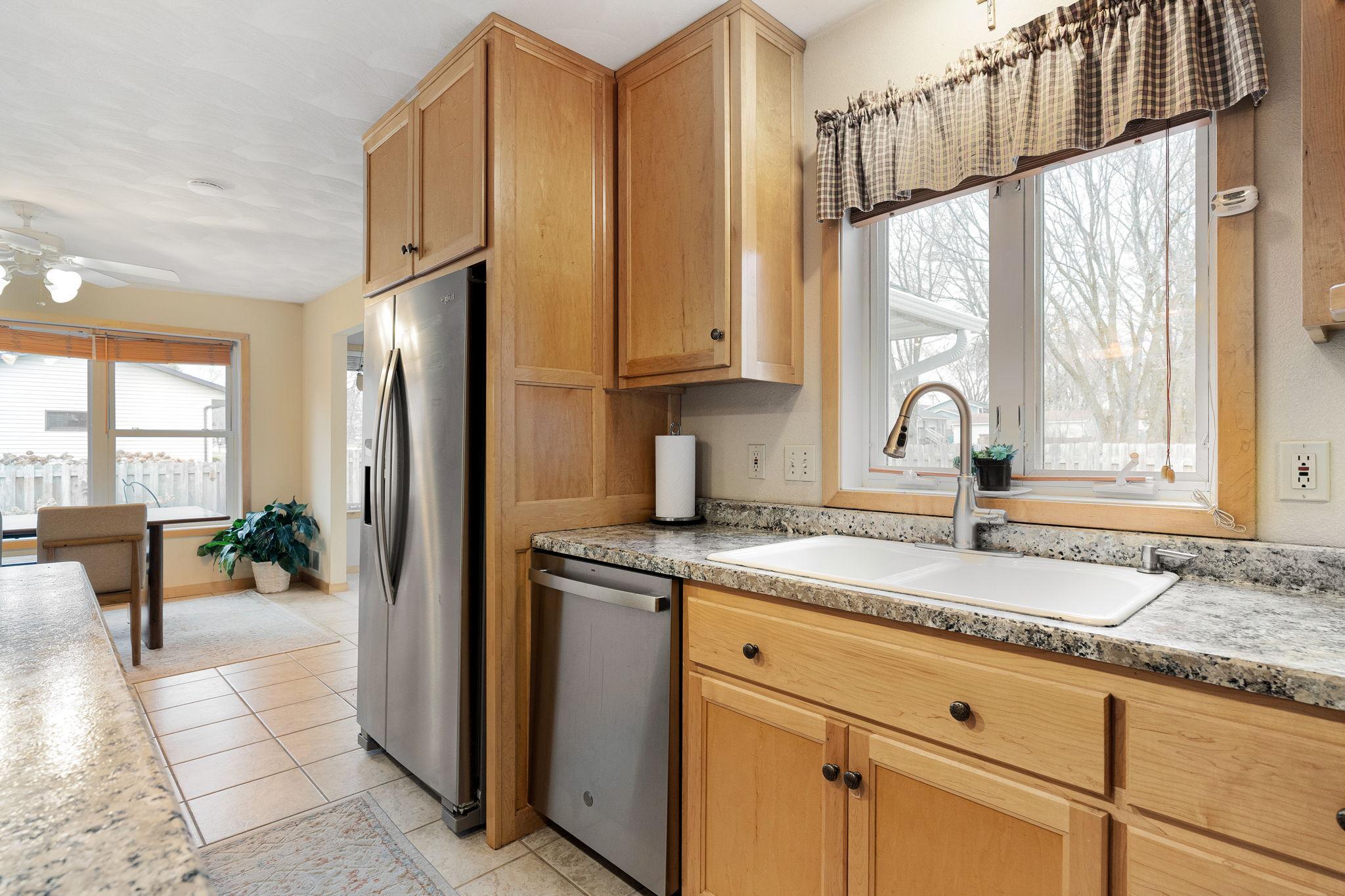 2050 Willow Ridge Place Northeast Owatonna, MN 55060 - Photo 8 of 46