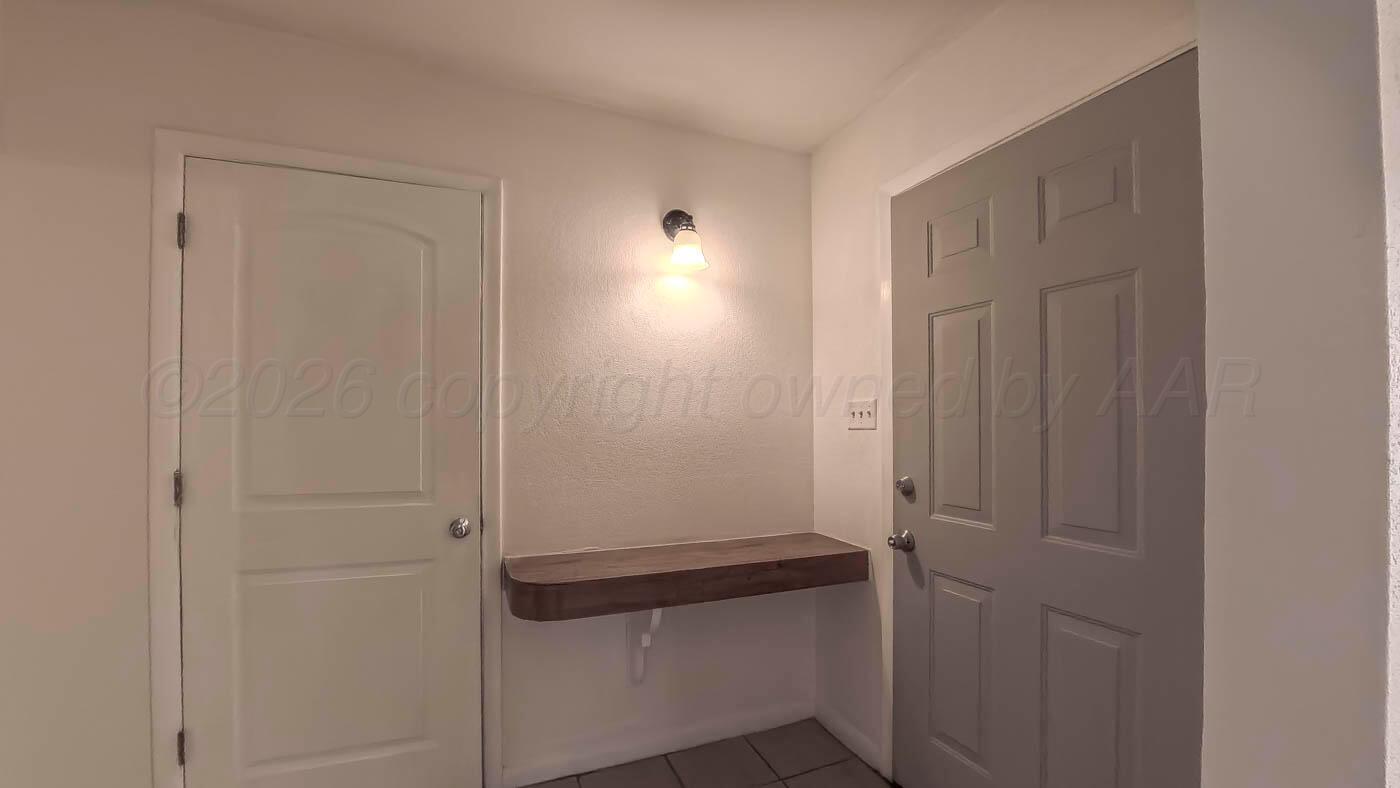 4604 South Bryan Street Amarillo, TX 79110 - Photo 6 of 24 Entry Area