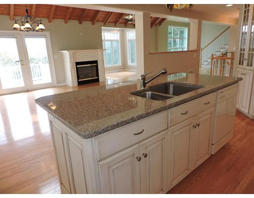 9 Pebble Beach Road Webster, MA 01570 - Photo 22 of 42